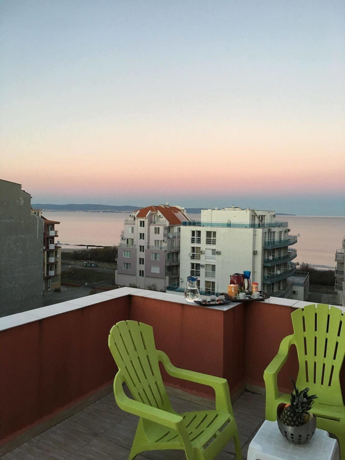 Arizona Del Mar Apartment Pomorie Exterior photo