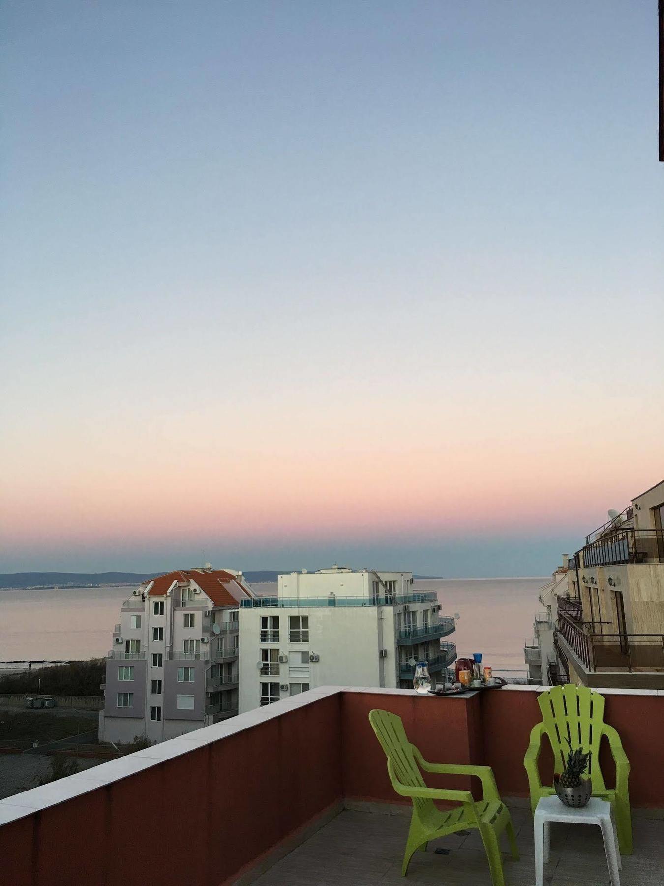 Arizona Del Mar Apartment Pomorie Exterior photo