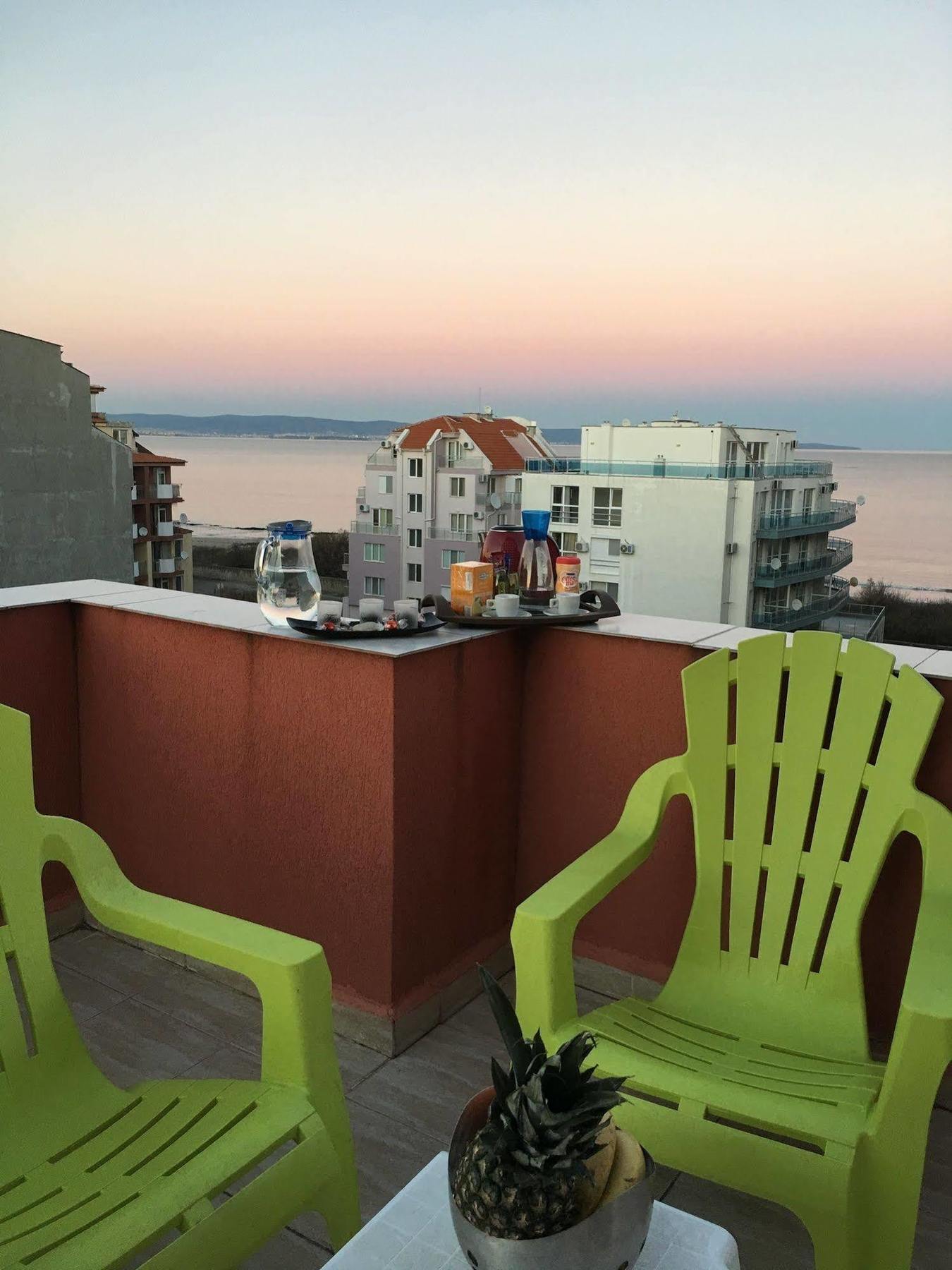 Arizona Del Mar Apartment Pomorie Exterior photo